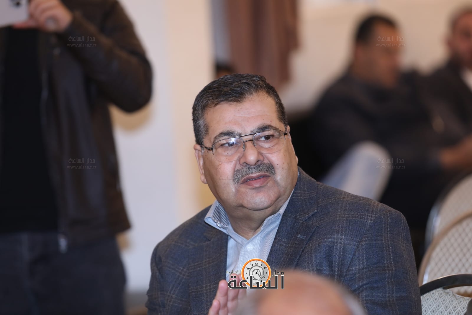 Madar Al-Saa Images 0.7045276689795565