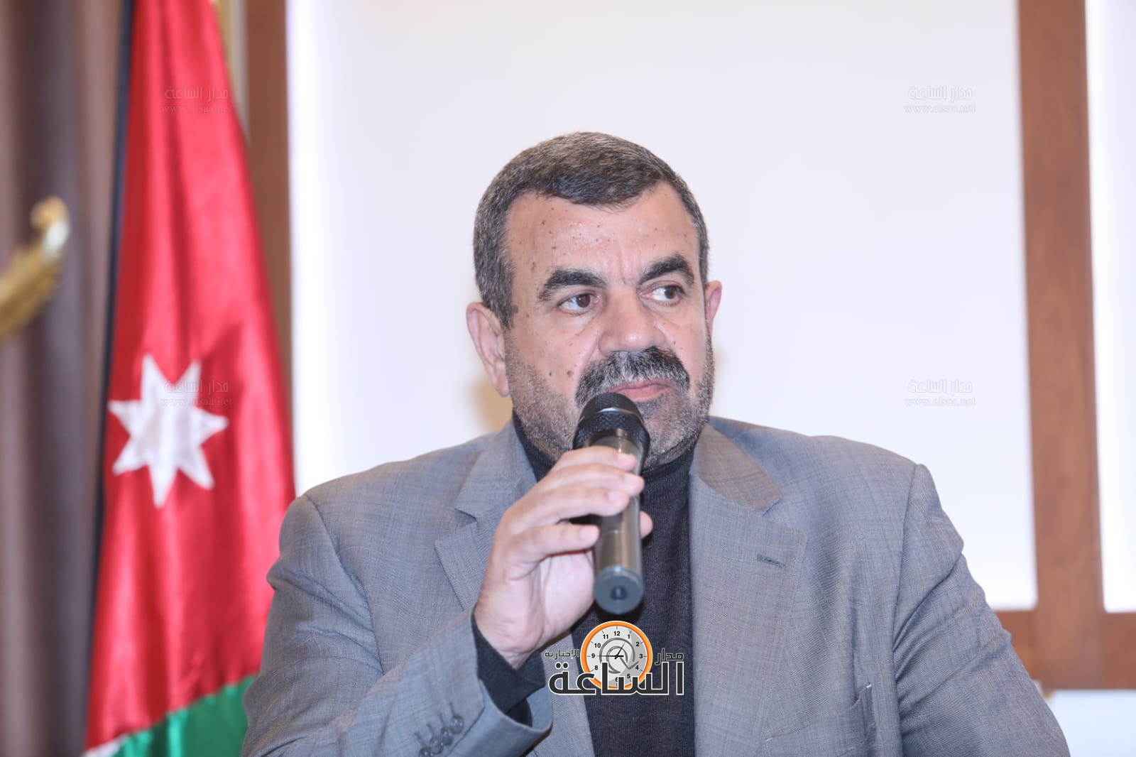 Madar Al-Saa Images 0.919786642279302