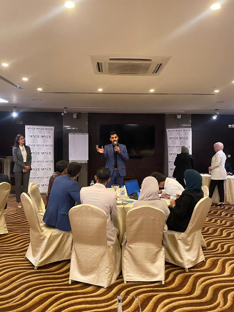 Madar Al-Saa Images 0.4424022423981411