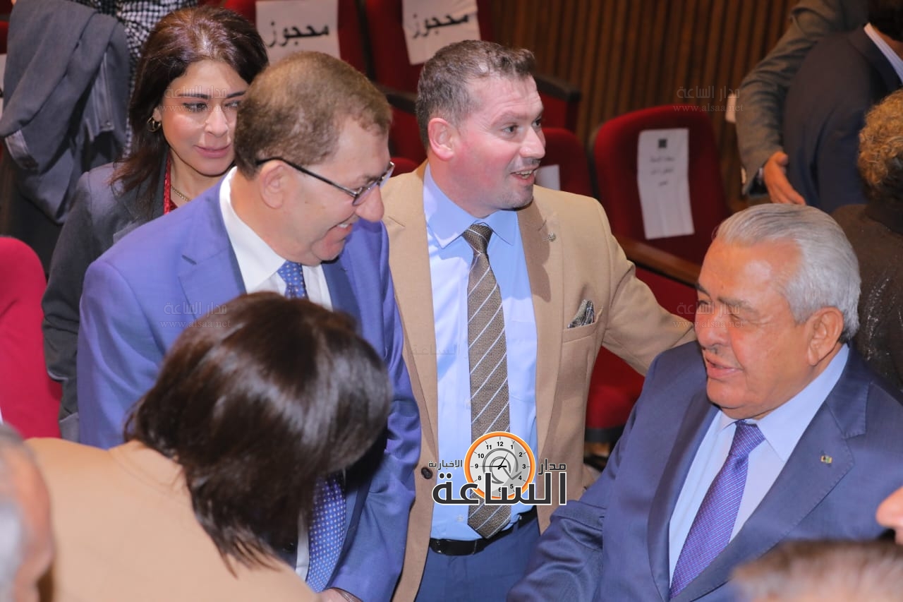 Madar Al-Saa Images 0.9769492431029789