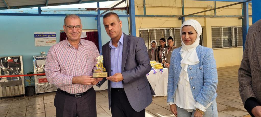 Madar Al-Saa Images 0.7246825316624941