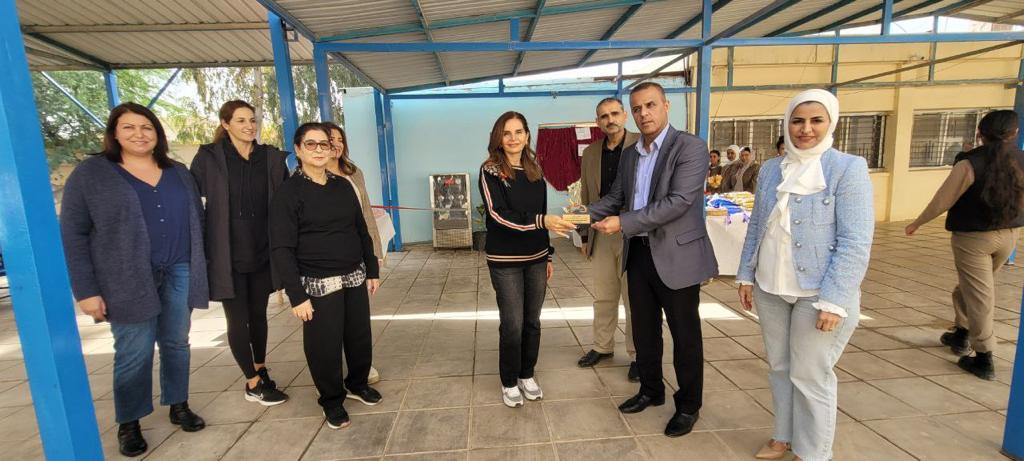 Madar Al-Saa Images 0.1419764567495041