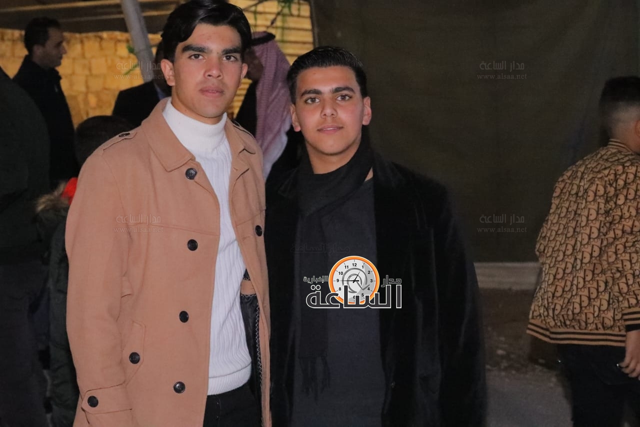 Madar Al-Saa Images 0.4364805531857674