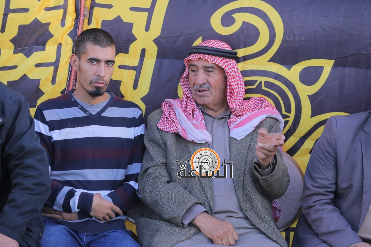 Madar Al-Saa Images 0.0045415238030794836