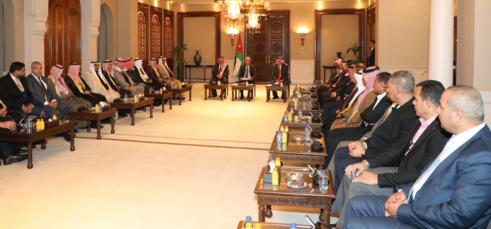 Madar Al-Saa Images 0.004853051406253028