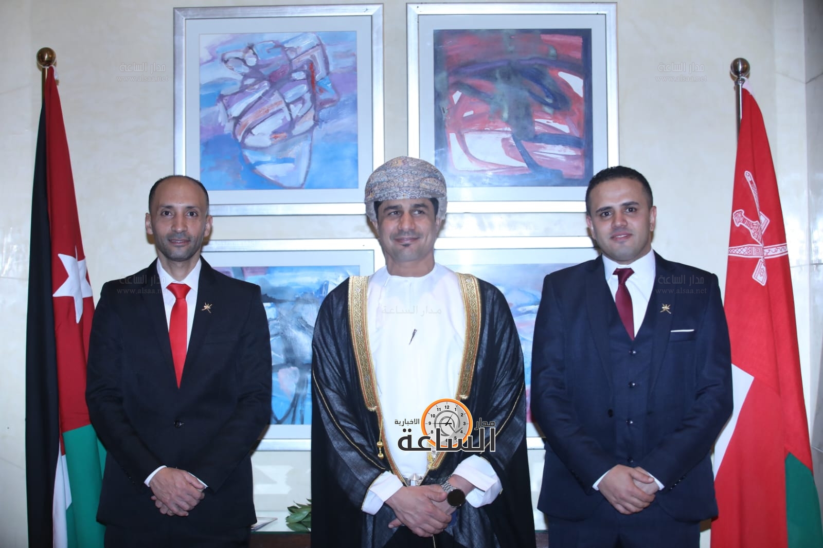 Madar Al-Saa Images 0.2658231619405895