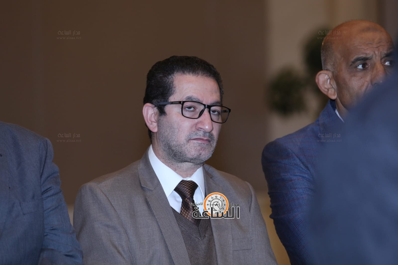 Madar Al-Saa Images 0.6601757519074845