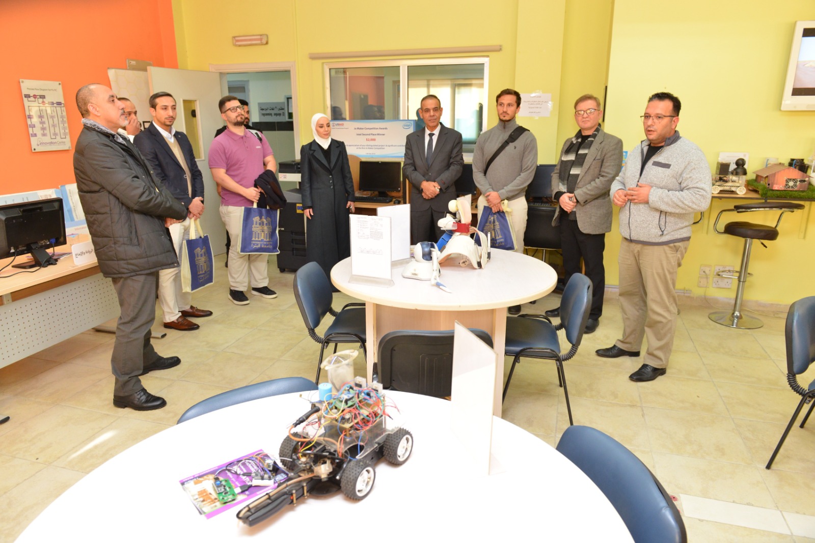 Madar Al-Saa Images 0.6408835581303574