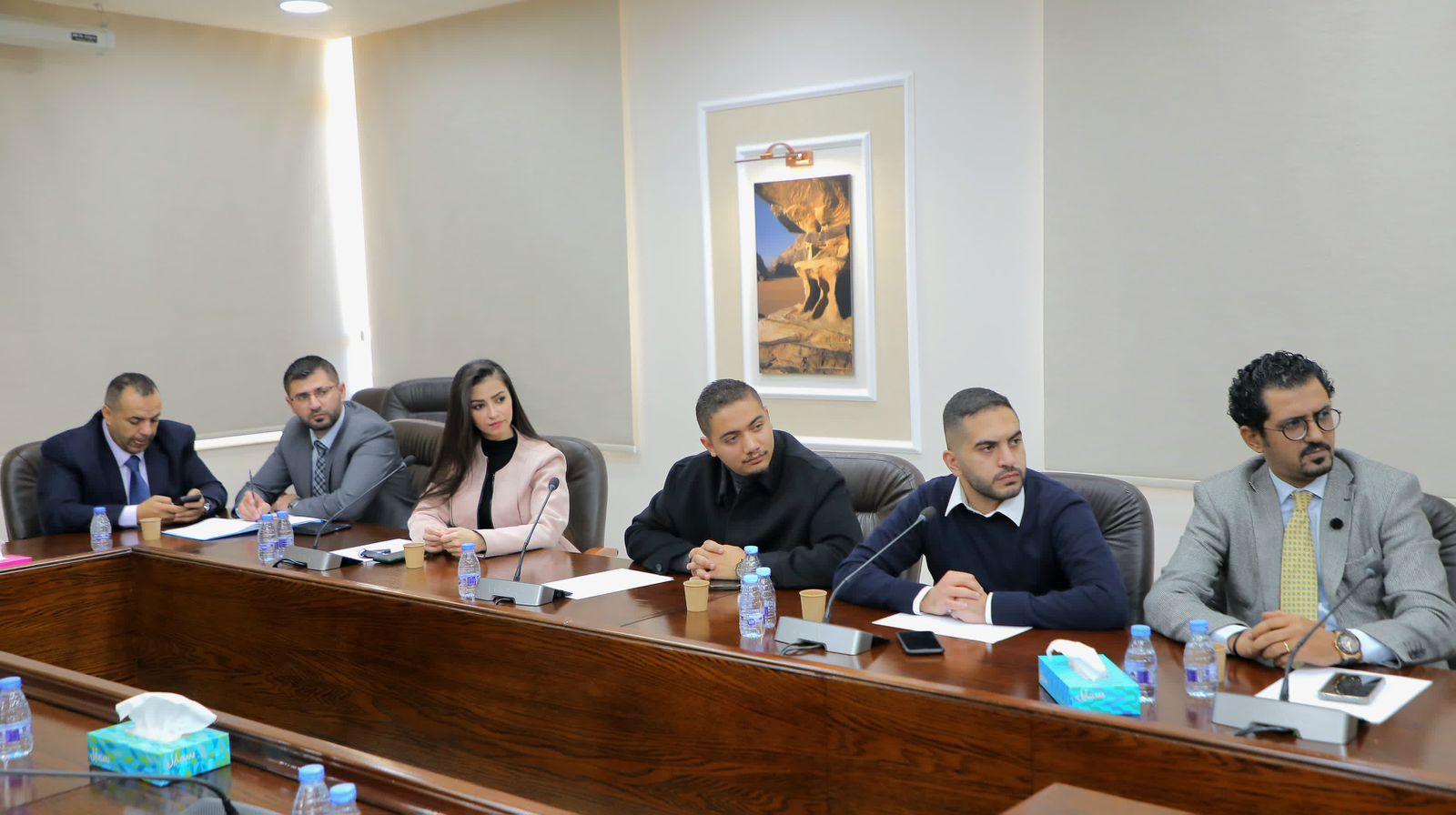 Madar Al-Saa Images 0.43898146774379