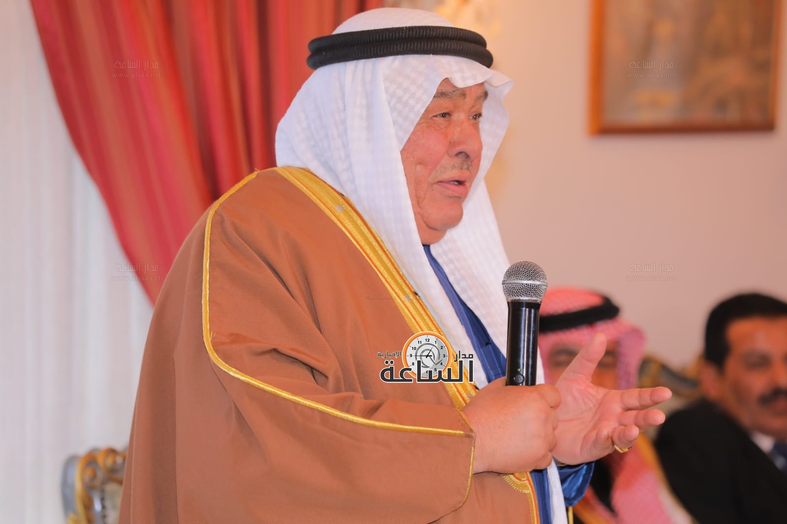 Madar Al-Saa Images 0.7710898780682256