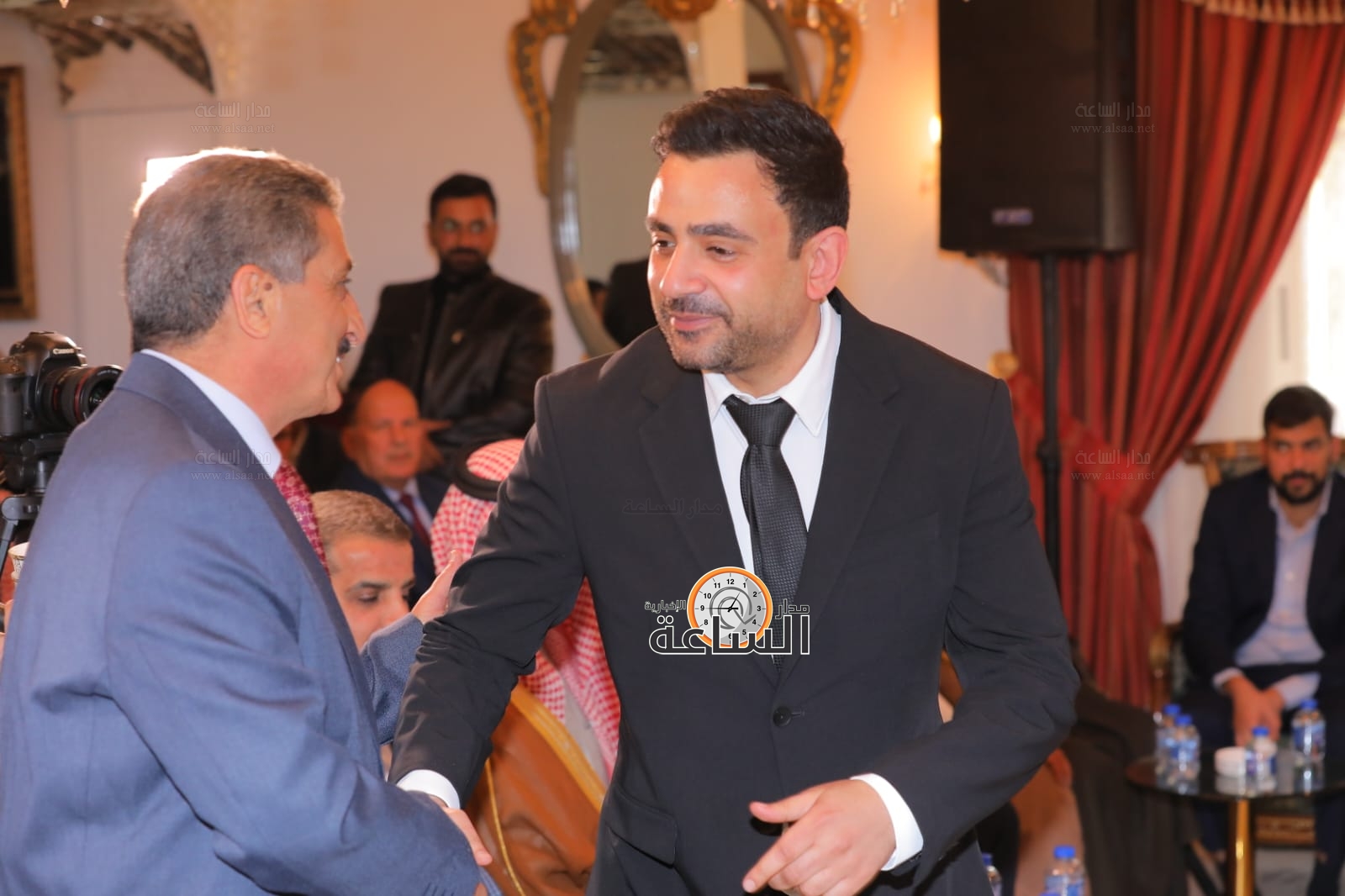 Madar Al-Saa Images 0.5168021187443124