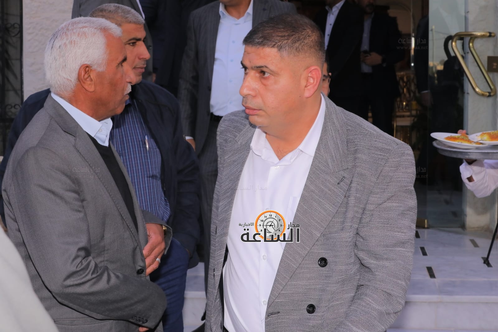 Madar Al-Saa Images 0.7119000157114577