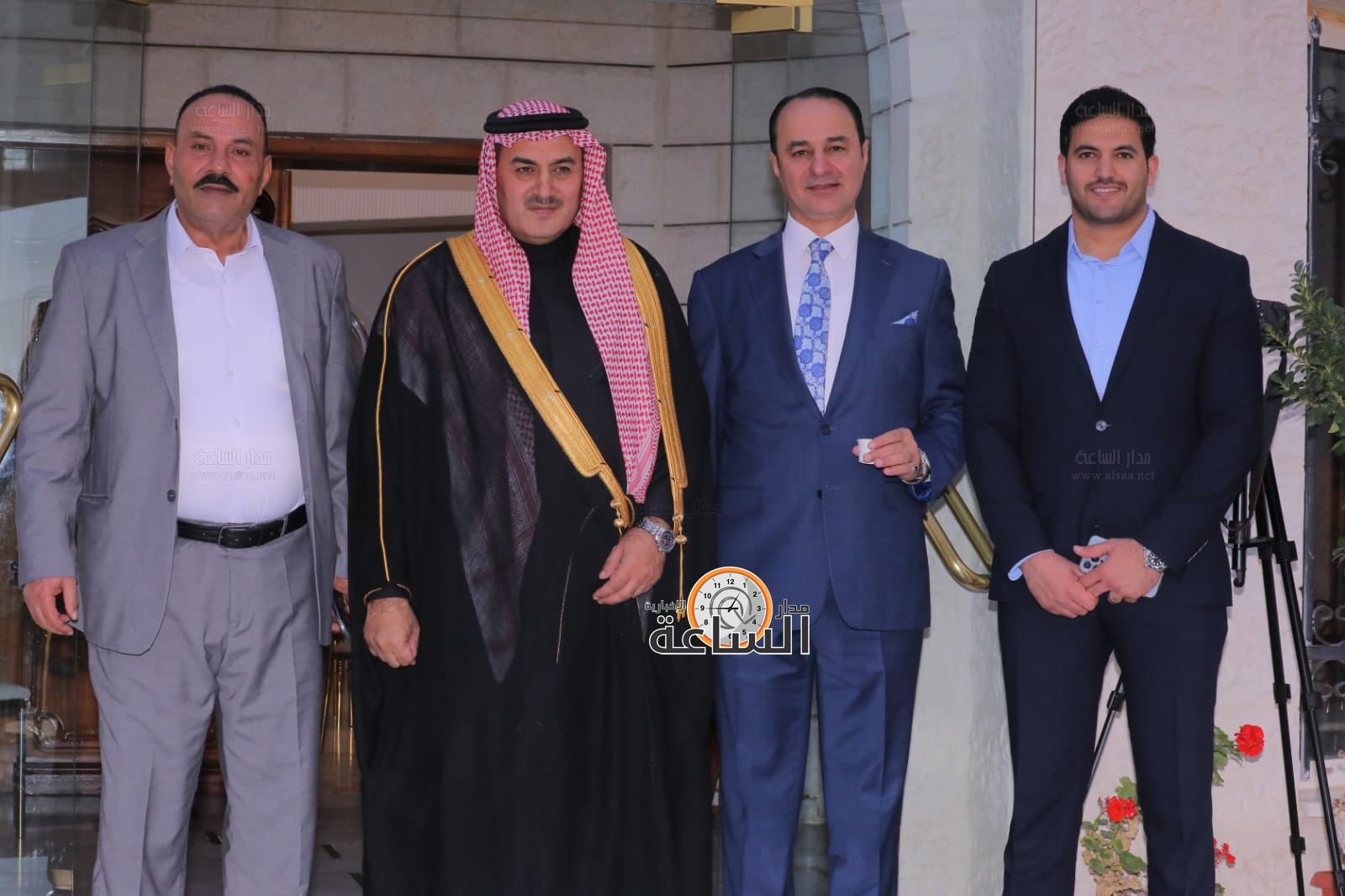 Madar Al-Saa Images 0.4659464828585005