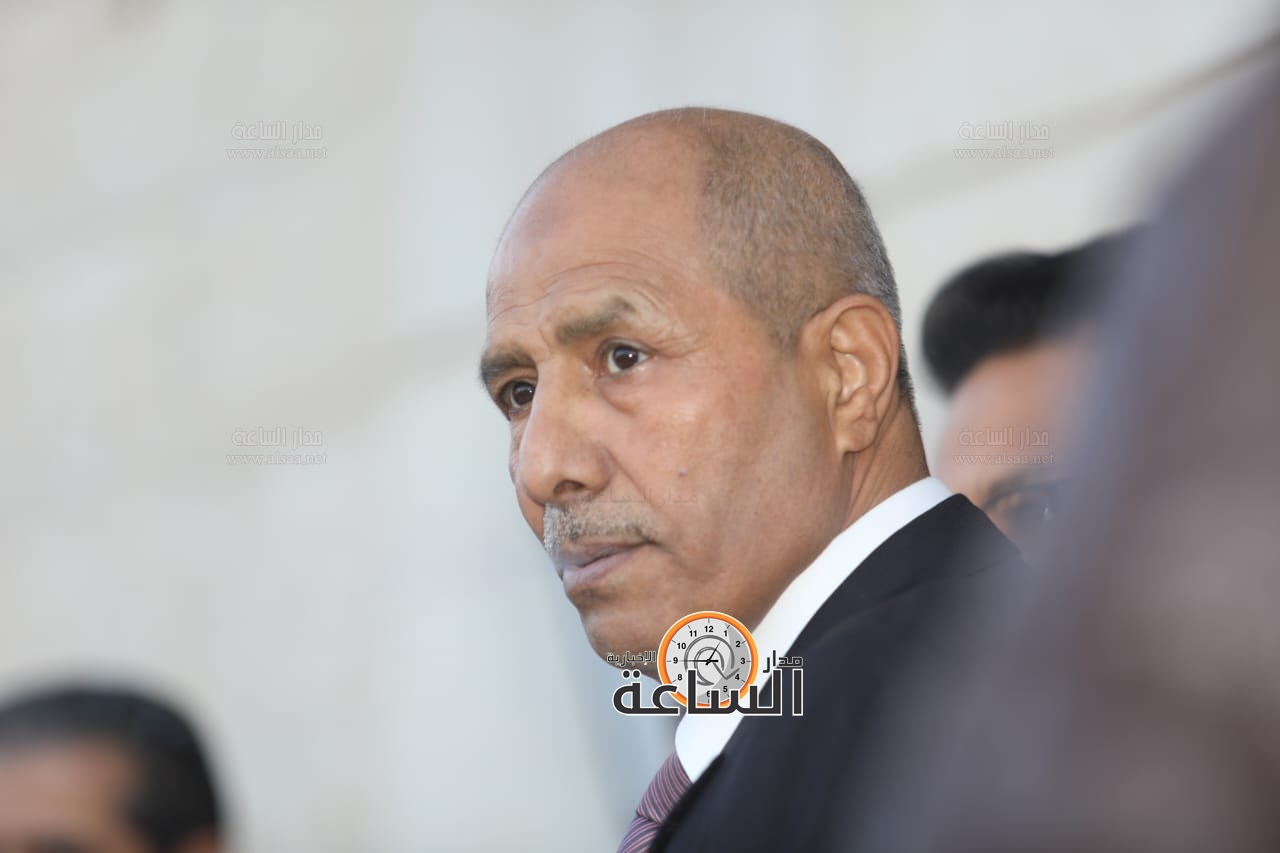 Madar Al-Saa Images 0.37999751163589823