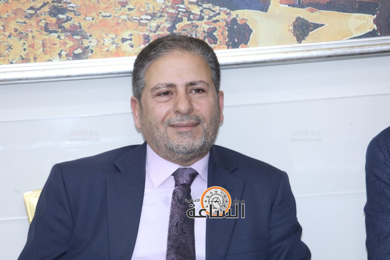 Madar Al-Saa Images 0.4000797881894349