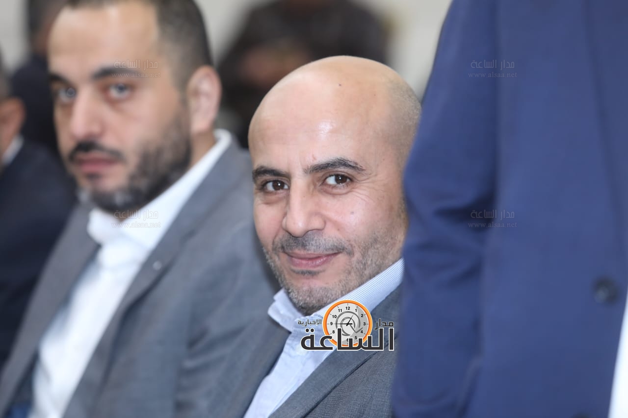 Madar Al-Saa Images 0.490241306176326