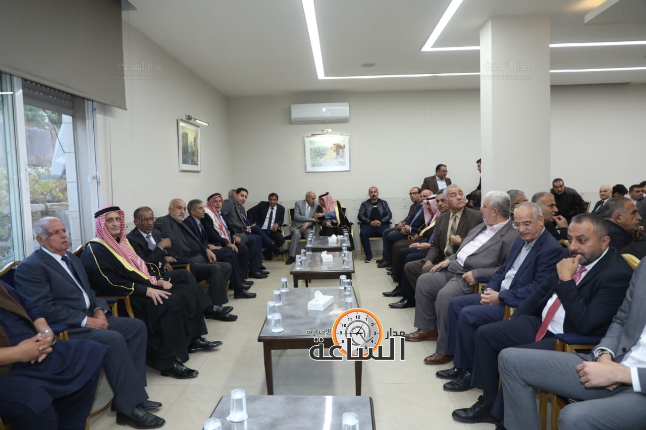 Madar Al-Saa Images 0.44445895266230573