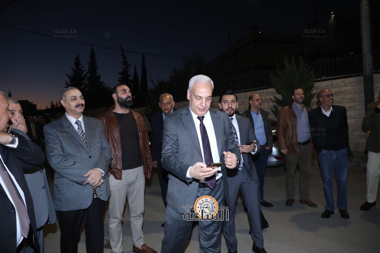 Madar Al-Saa Images 0.6576516441529736