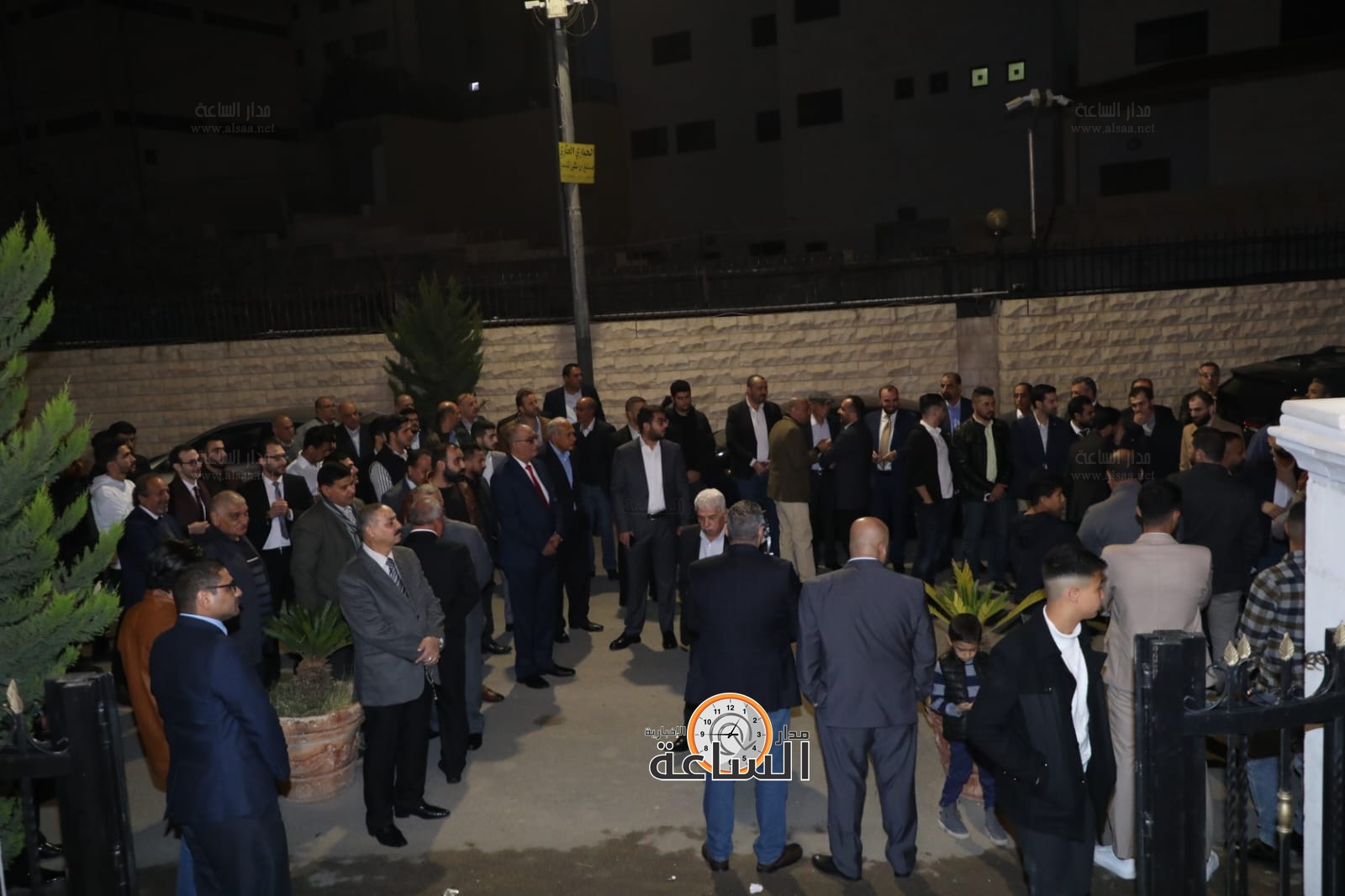 Madar Al-Saa Images 0.38465210771720826