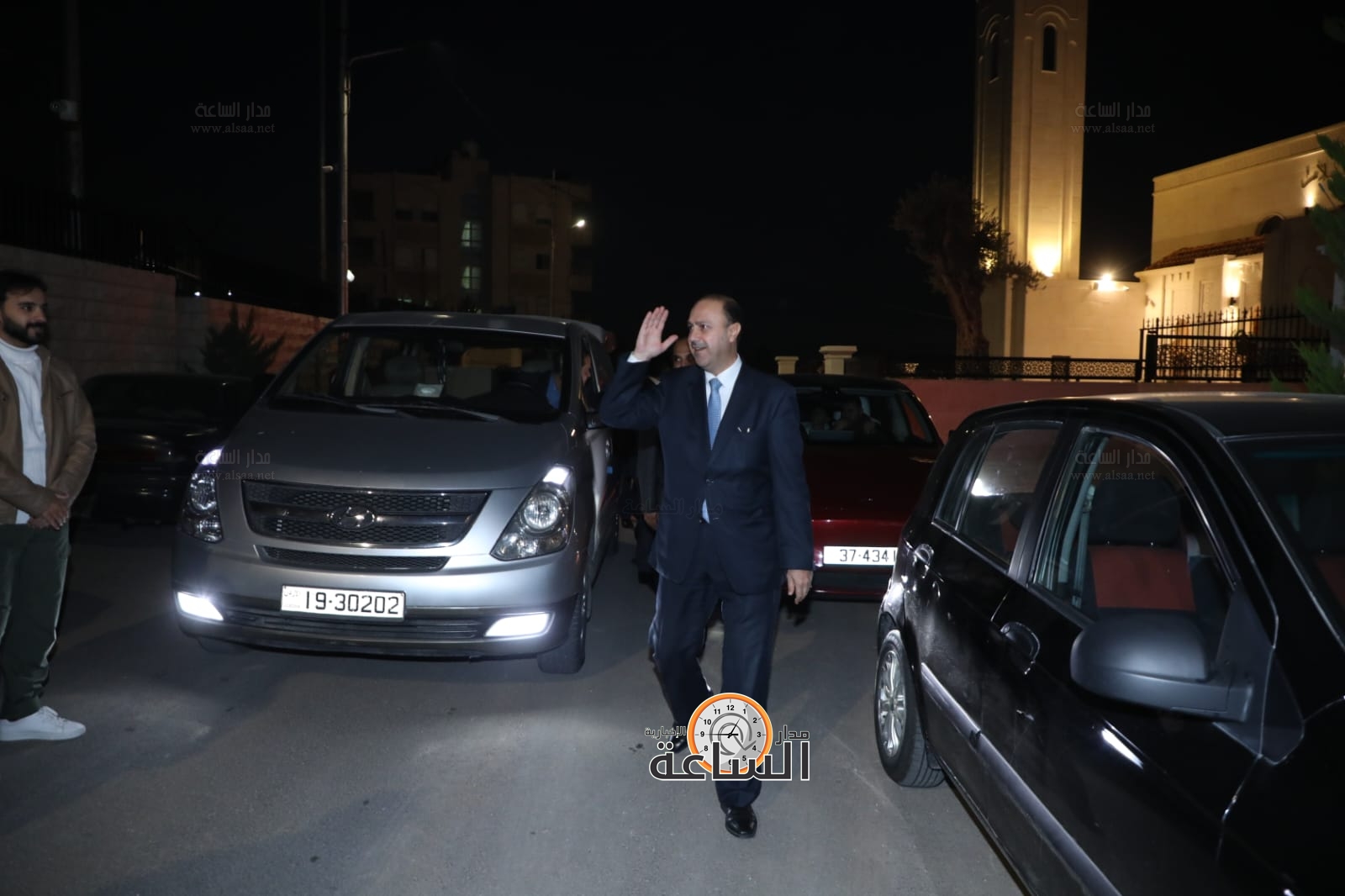 Madar Al-Saa Images 0.14380619178572496