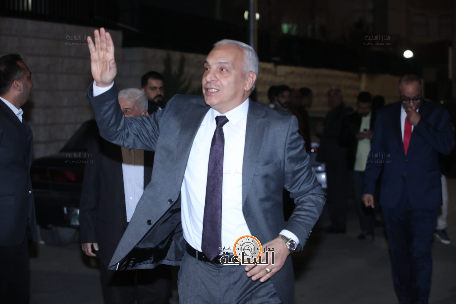 Madar Al-Saa Images 0.6484844929341076