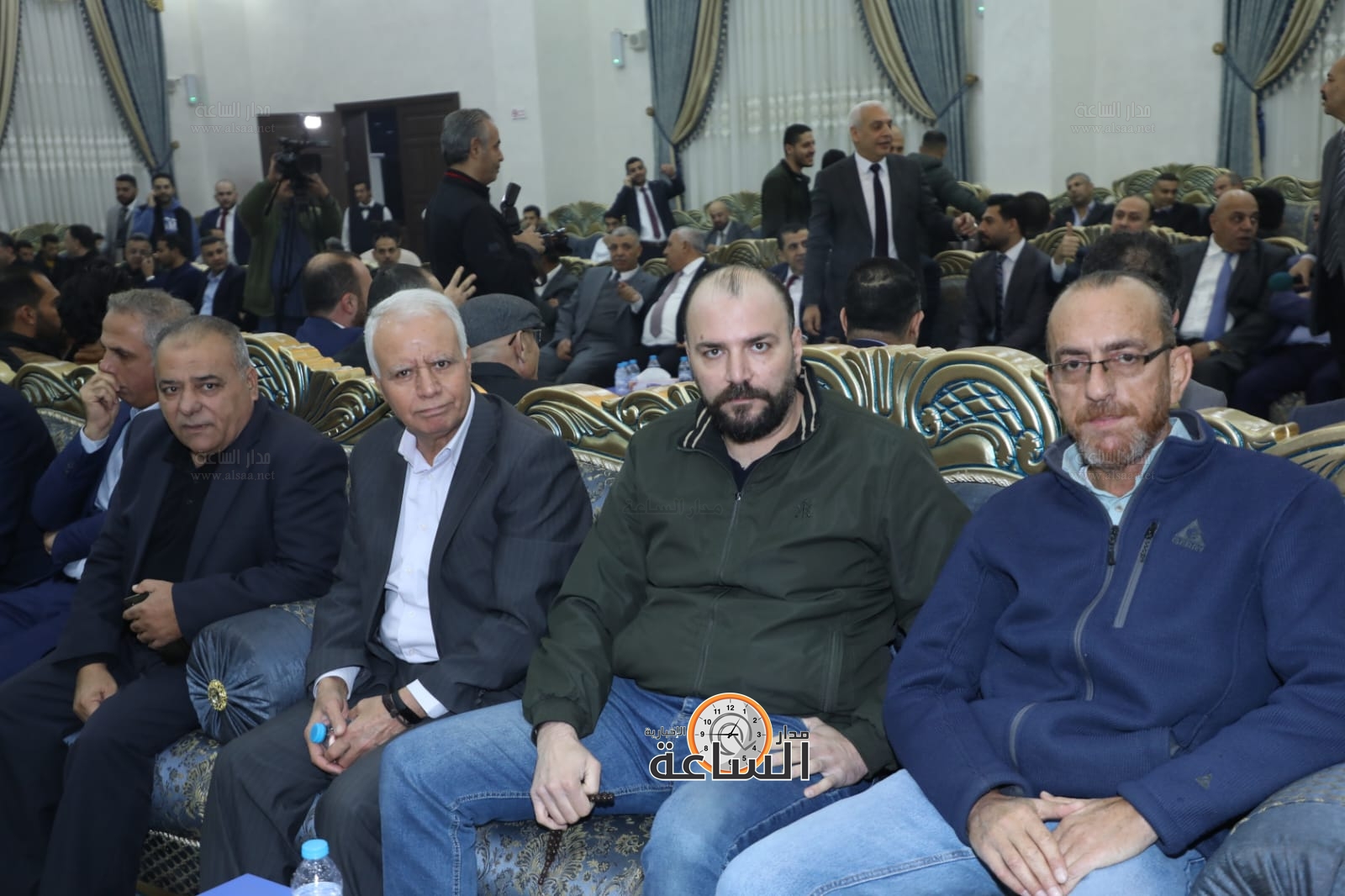 Madar Al-Saa Images 0.43940911635494584