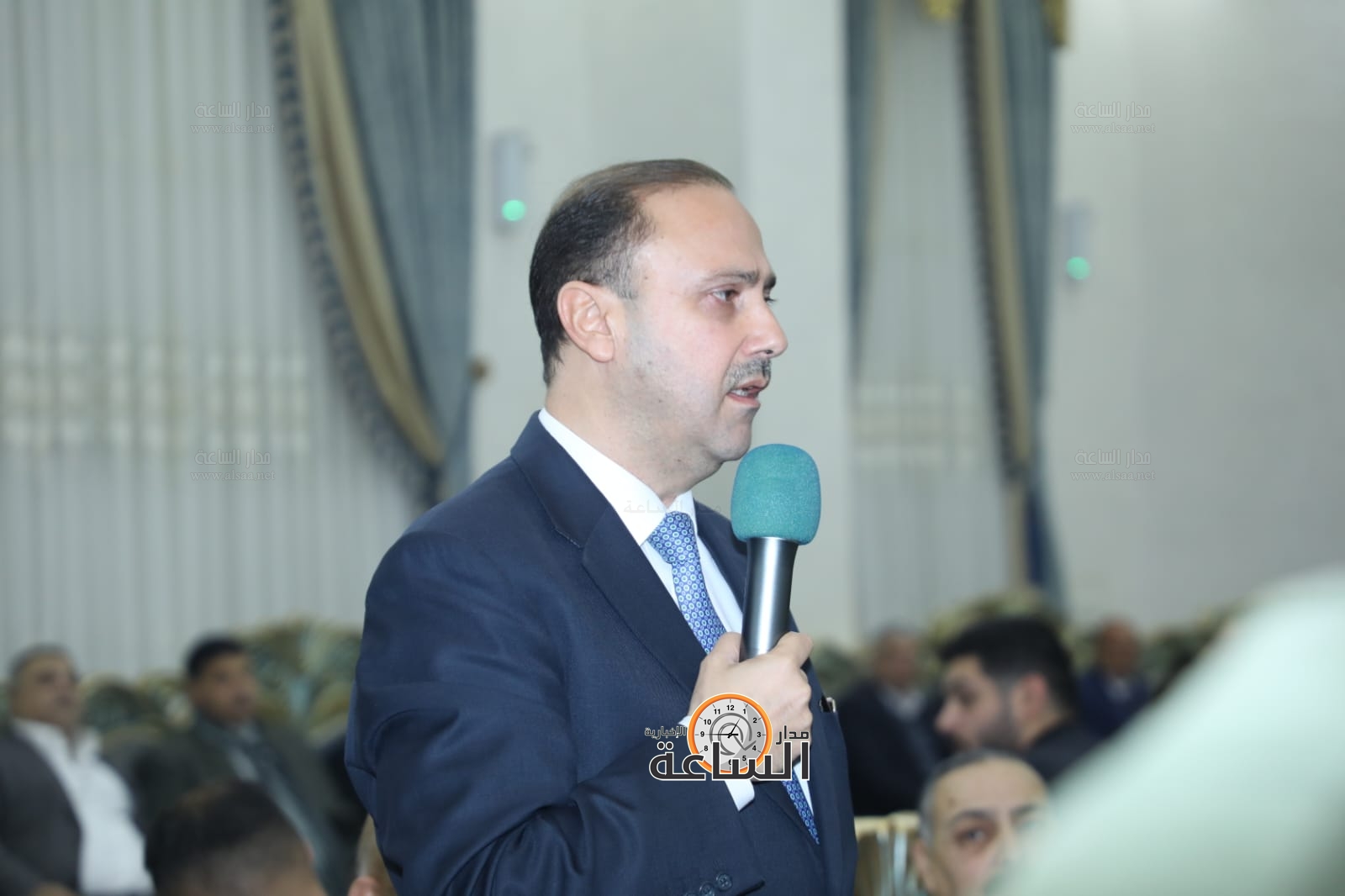 Madar Al-Saa Images 0.09204217720623675