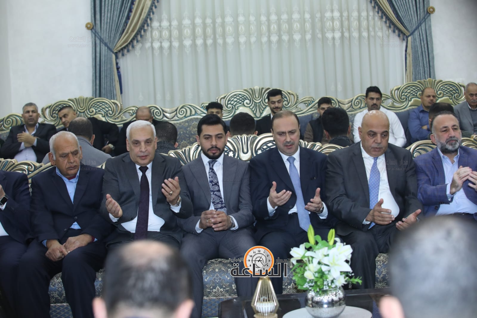 Madar Al-Saa Images 0.6722558407042656