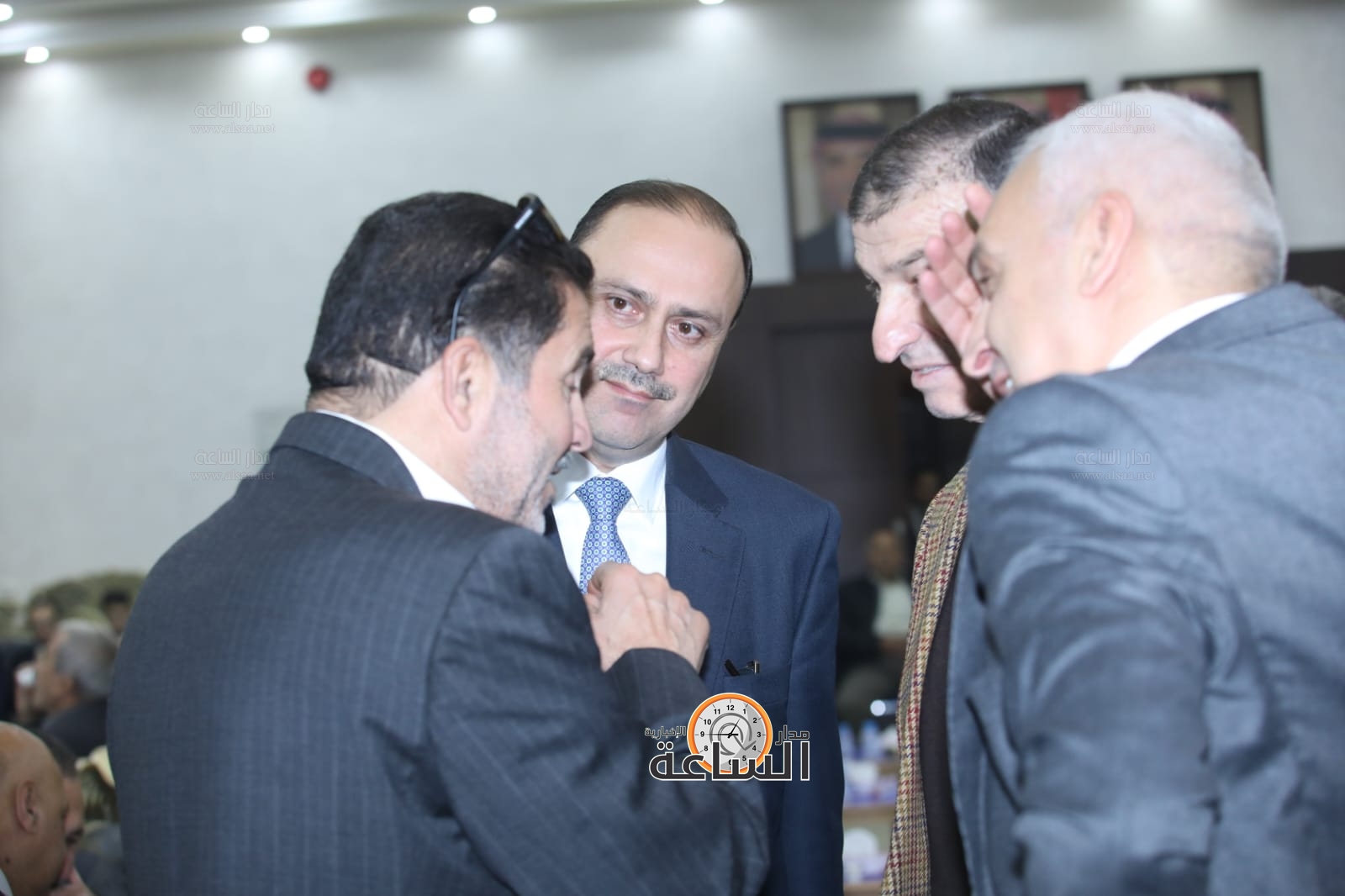 Madar Al-Saa Images 0.5746523535945727