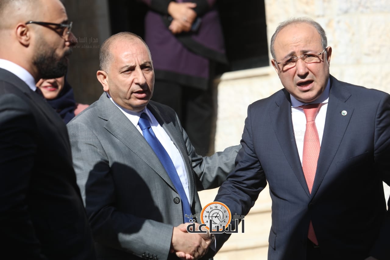 Madar Al-Saa Images 0.4791956083397275