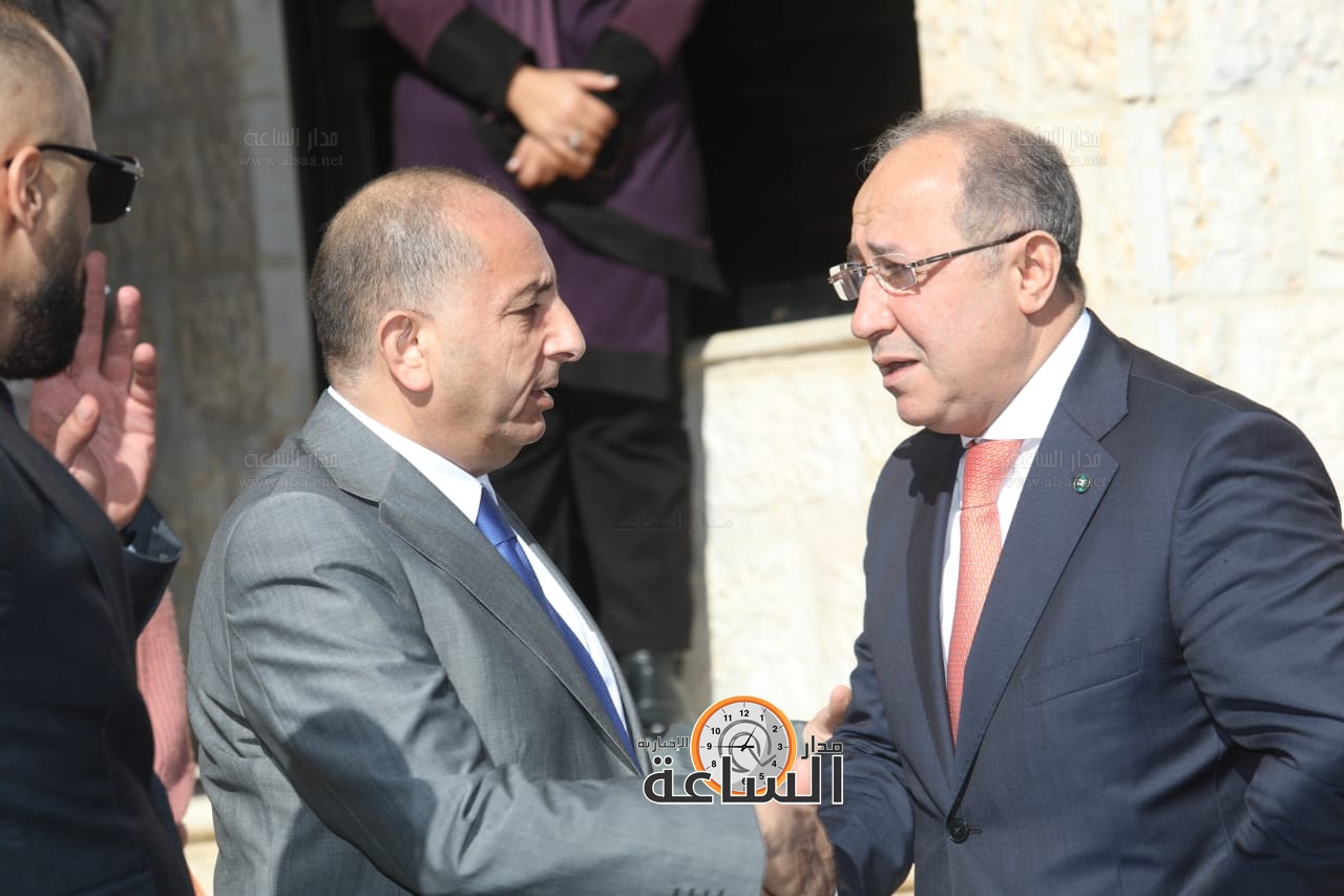 Madar Al-Saa Images 0.6499665395662535