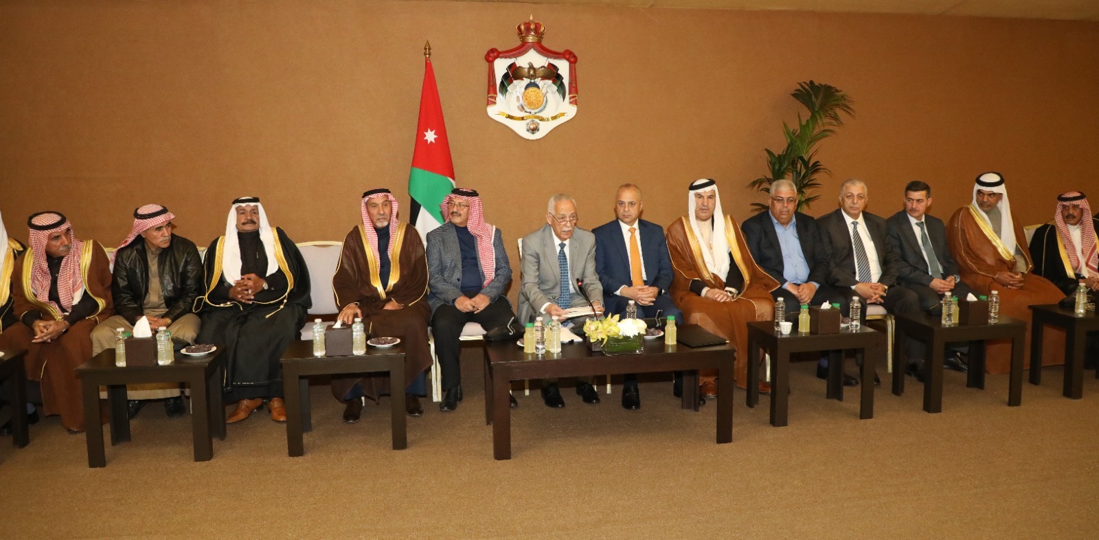 Madar Al-Saa Images 0.41082023783302946