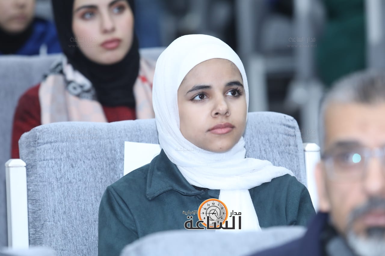 Madar Al-Saa Images 0.8040184513993514