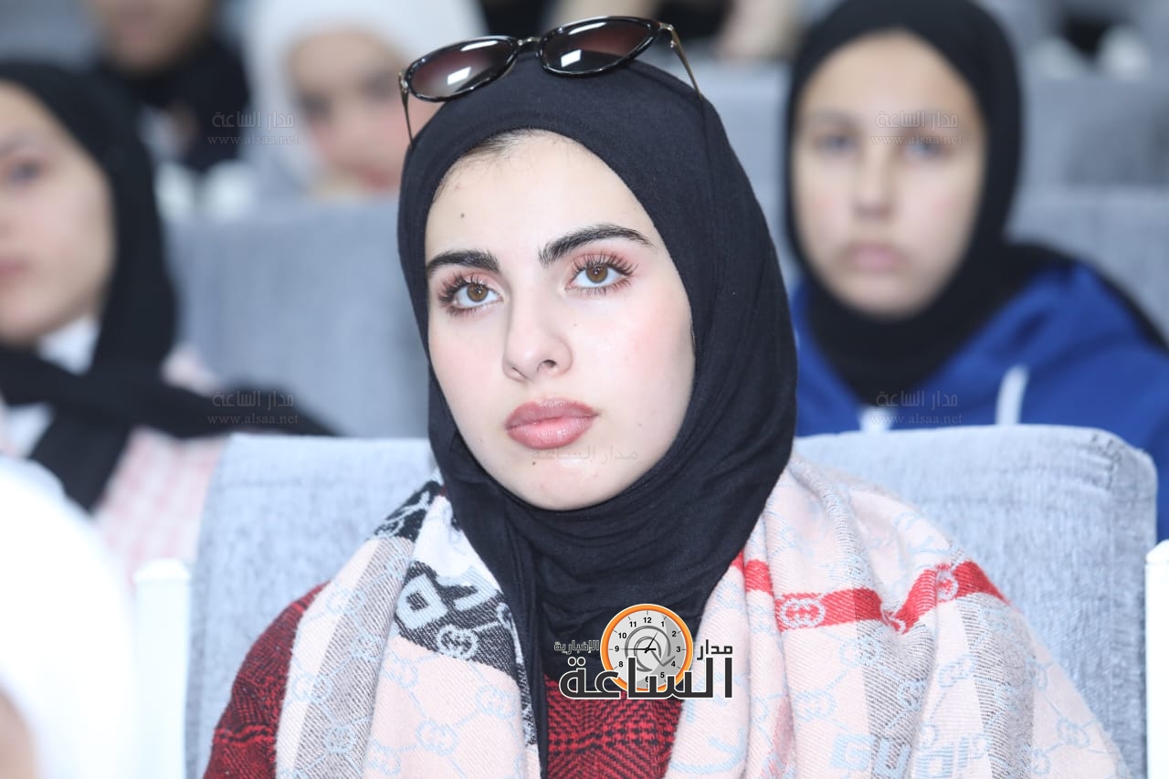 Madar Al-Saa Images 0.43554126681134586