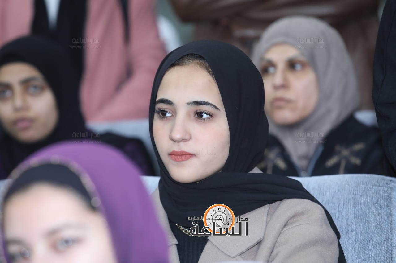 Madar Al-Saa Images 0.7407339924001586