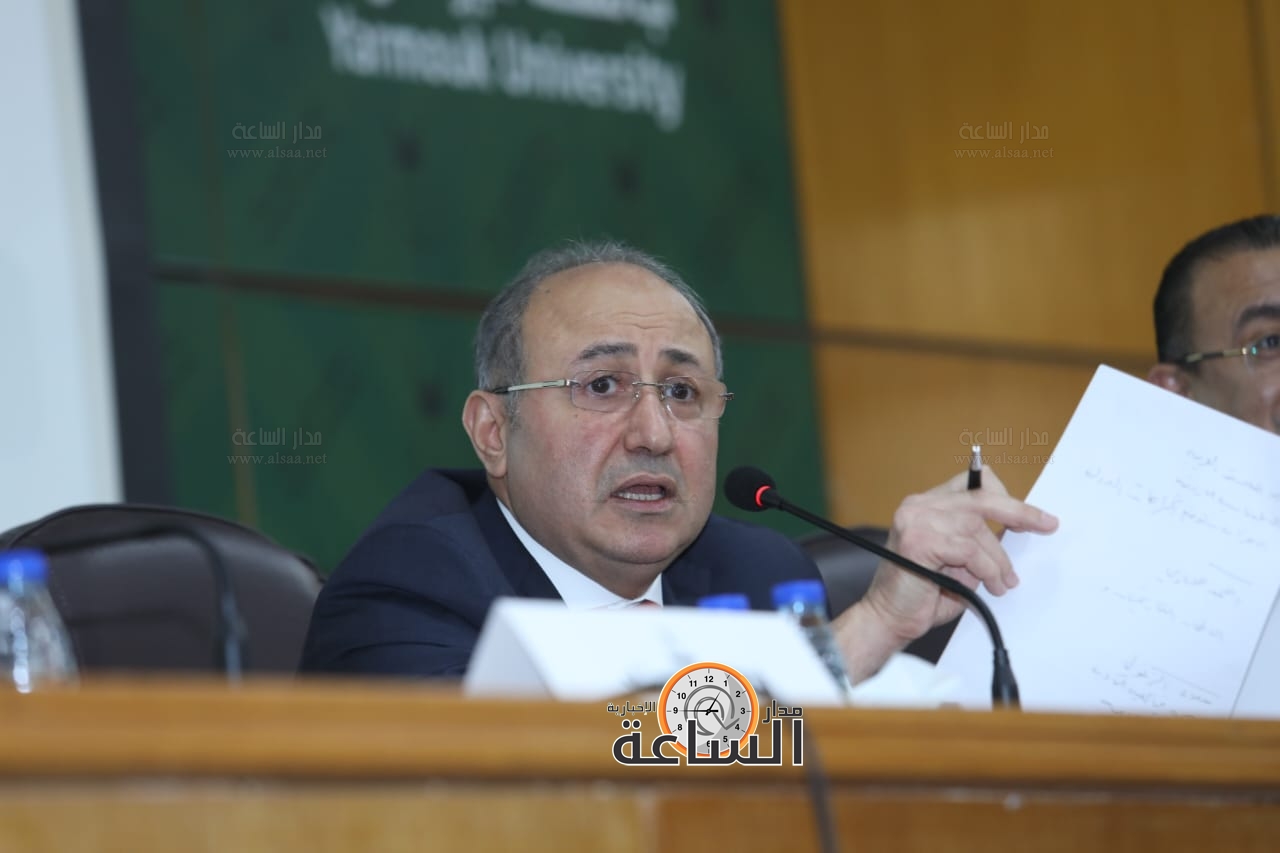 Madar Al-Saa Images 0.8291446019739461