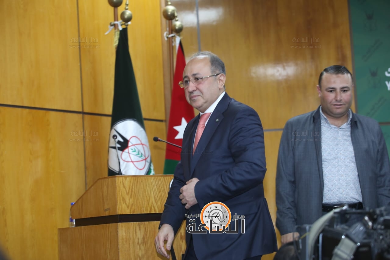 Madar Al-Saa Images 0.5167061887962052