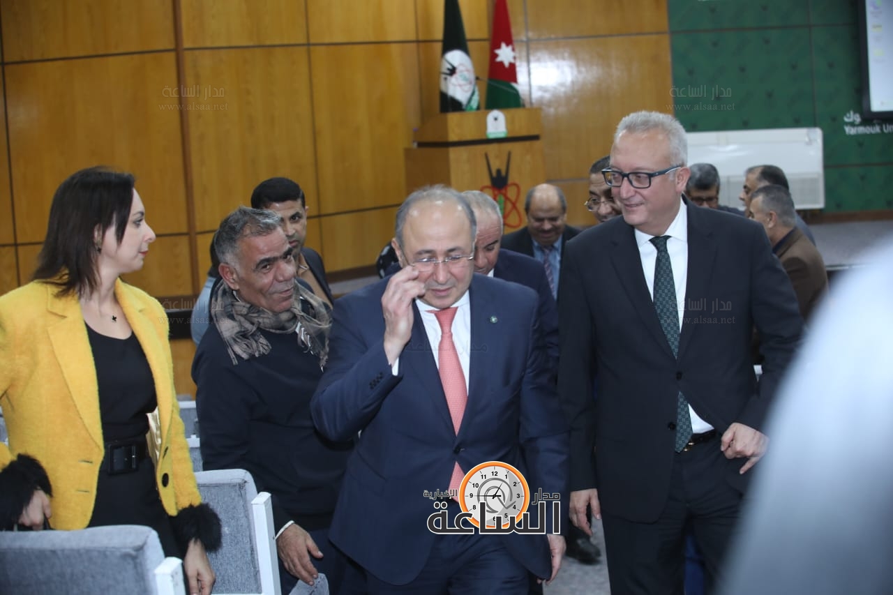 Madar Al-Saa Images 0.7295953684882519