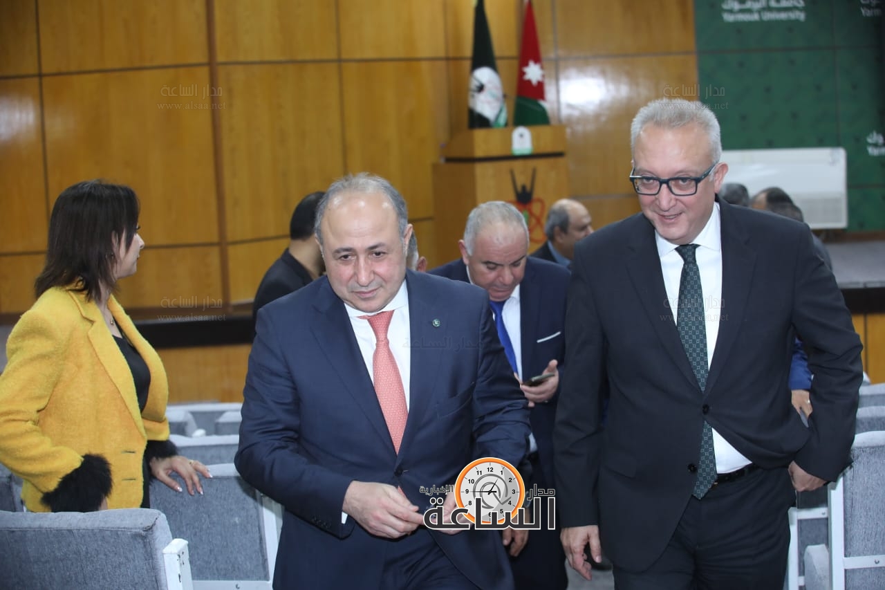 Madar Al-Saa Images 0.1628530228354761