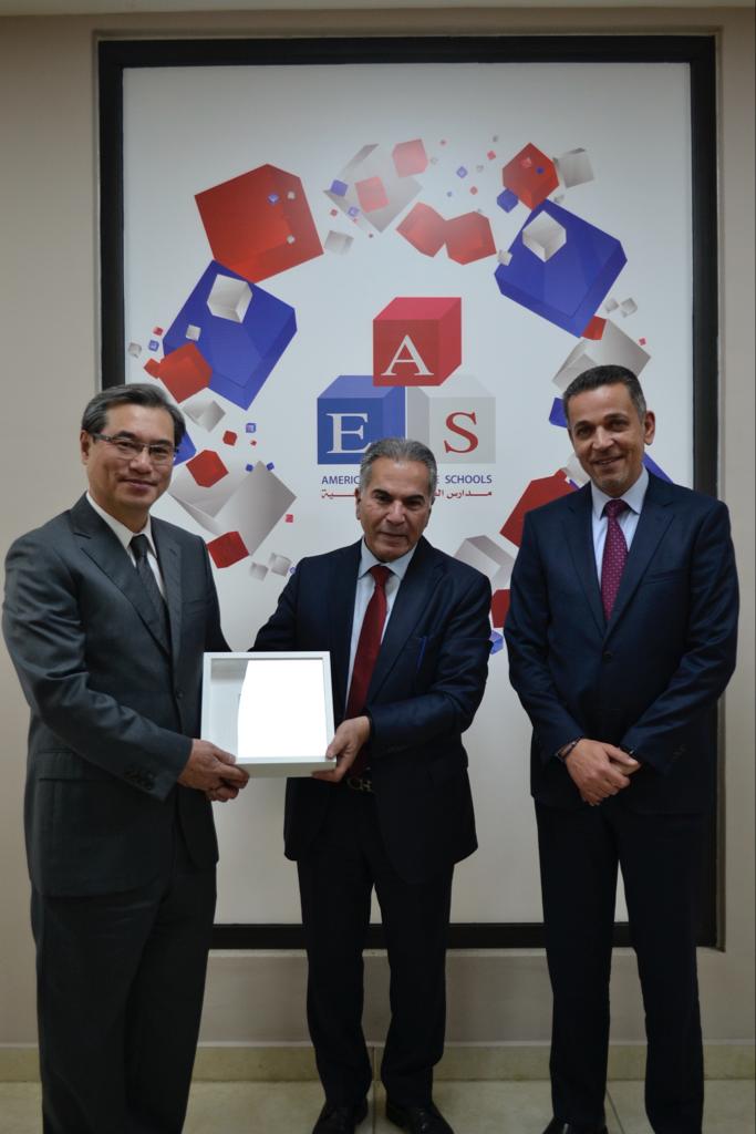 Madar Al-Saa Images 0.8304547892402689