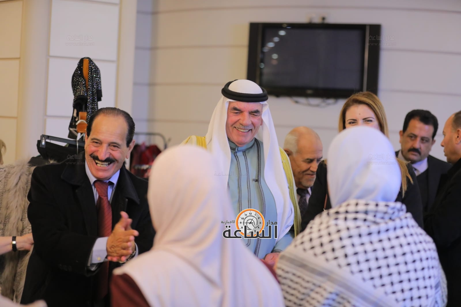 Madar Al-Saa Images 0.8040338841294425