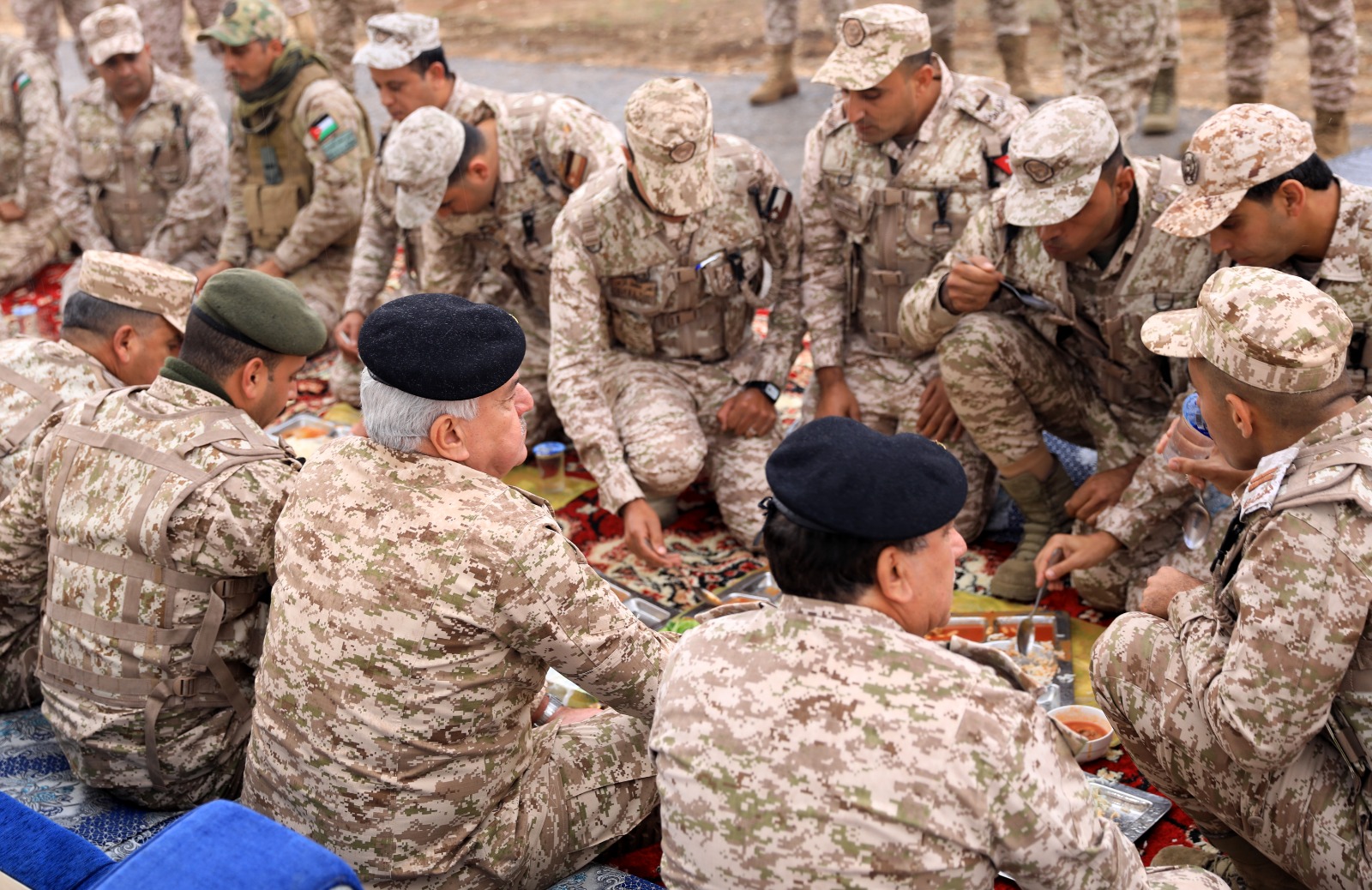 Madar Al-Saa Images 0.12962644264301826