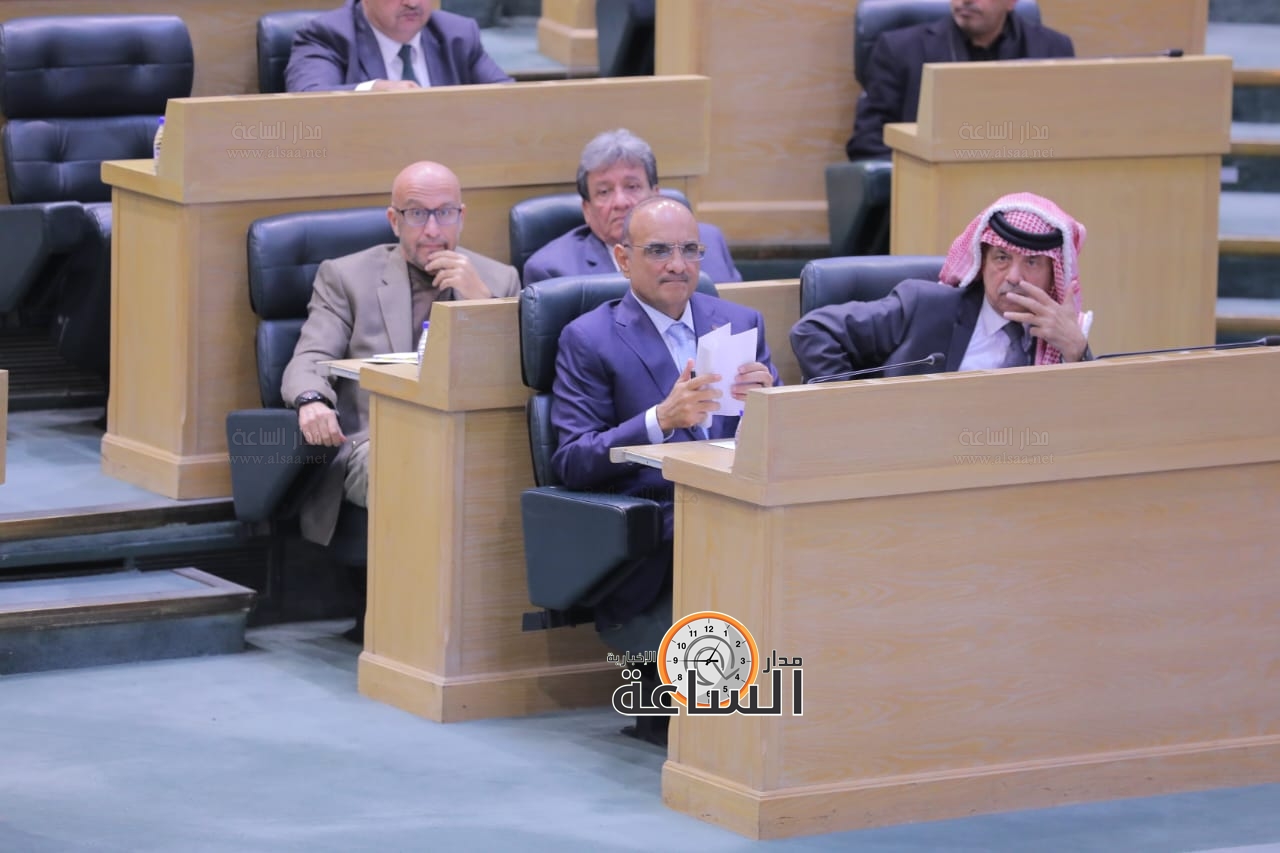 Madar Al-Saa Images 0.9834239334942354