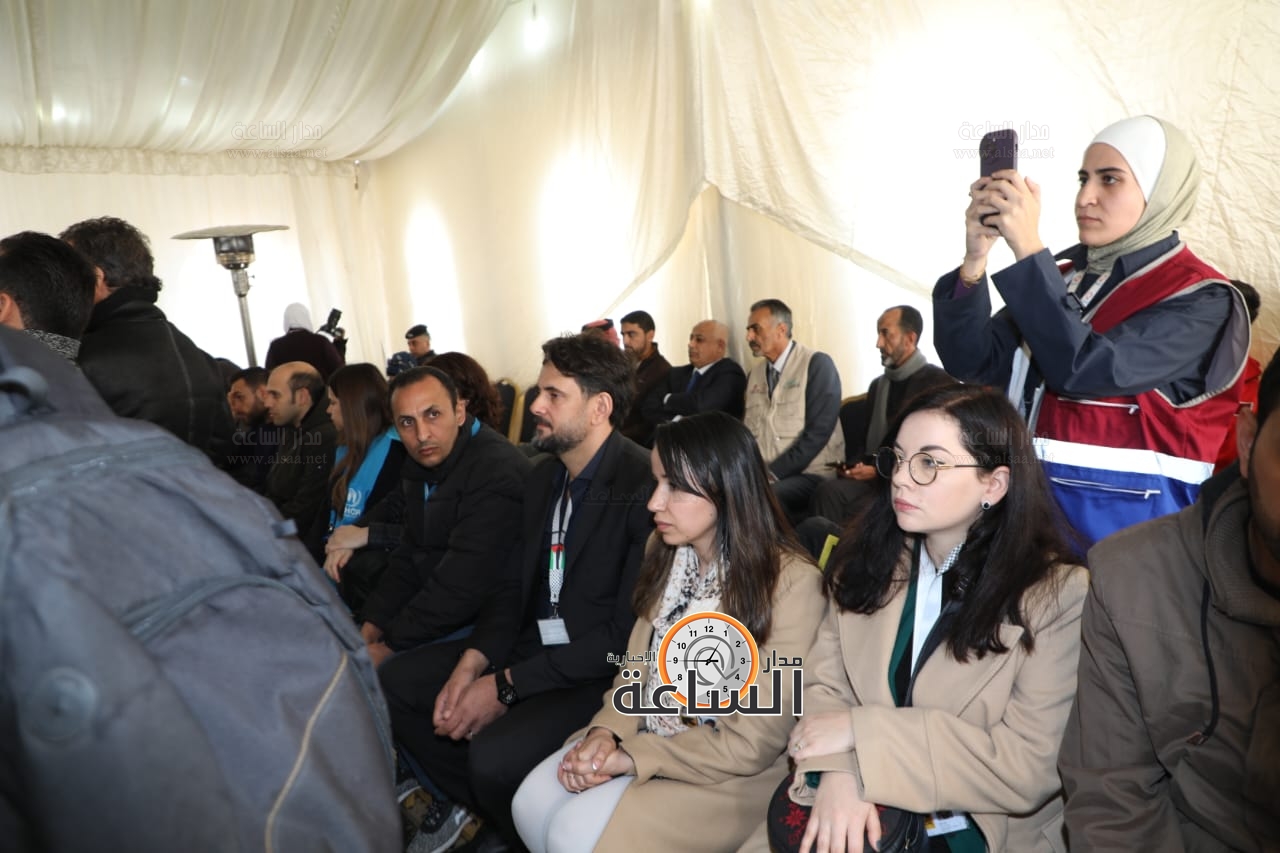 Madar Al-Saa Images 0.14823828213046975