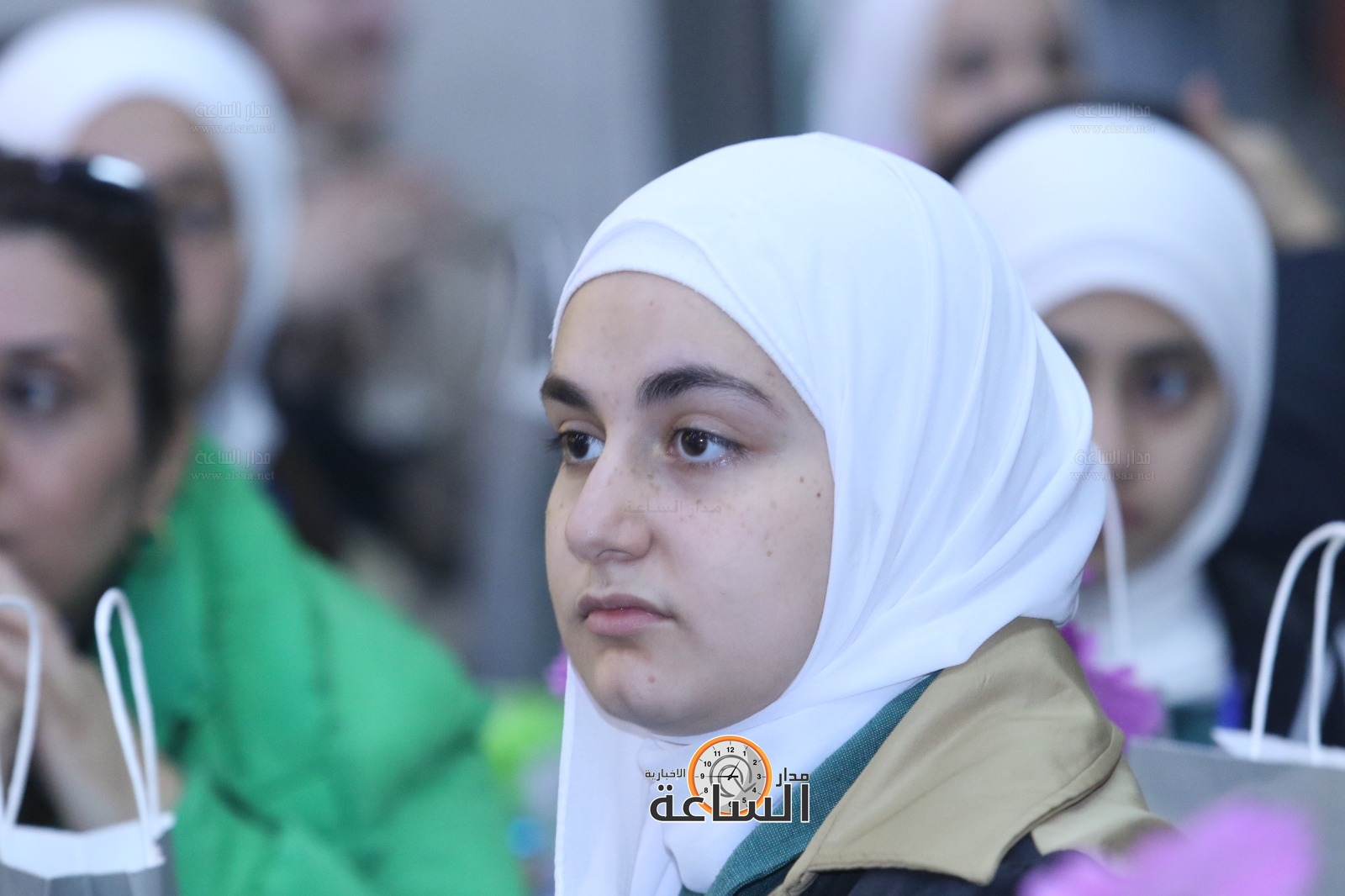 Madar Al-Saa Images 0.8810766448992597