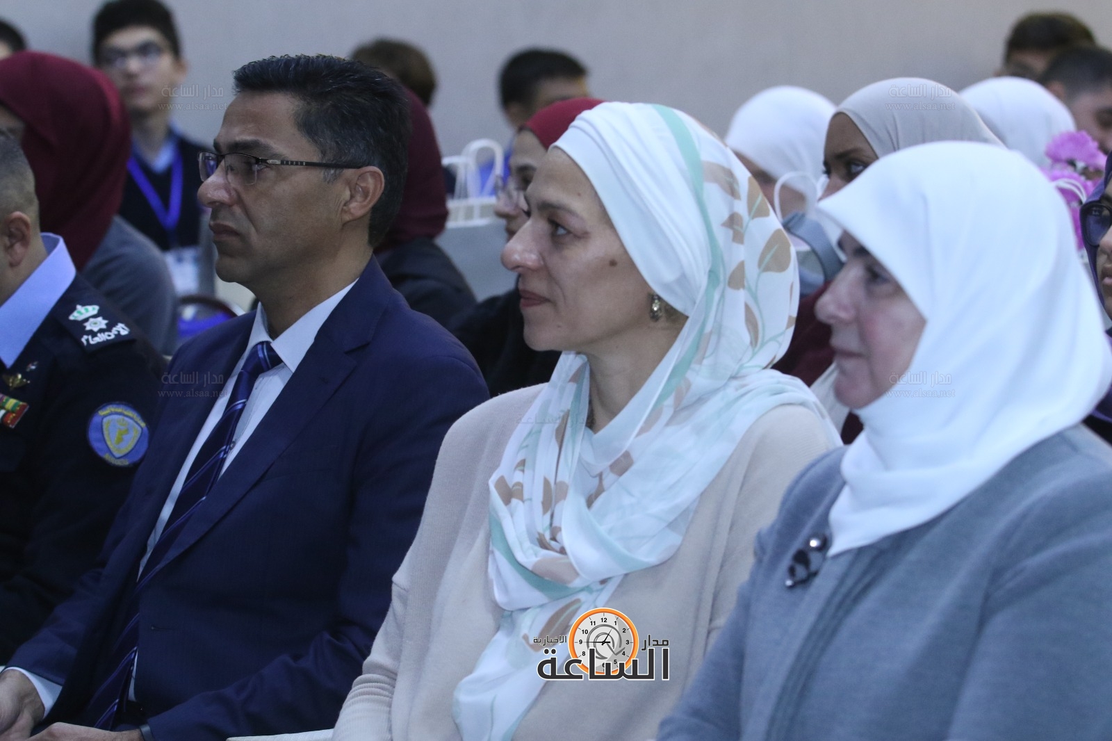 Madar Al-Saa Images 0.03908862865806184