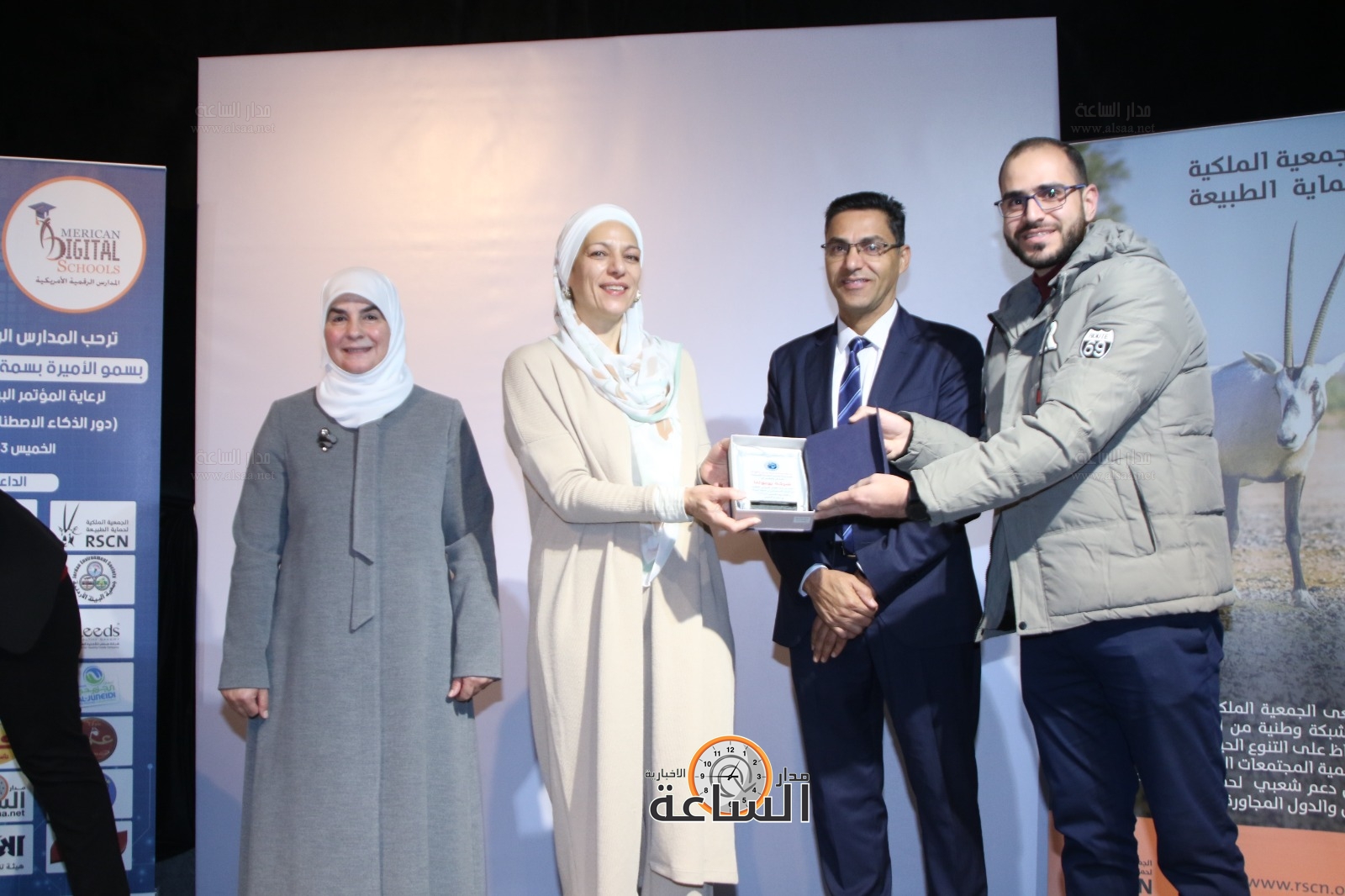 Madar Al-Saa Images 0.36101242301022873