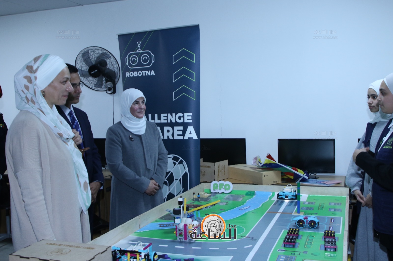 Madar Al-Saa Images 0.3092790236787555