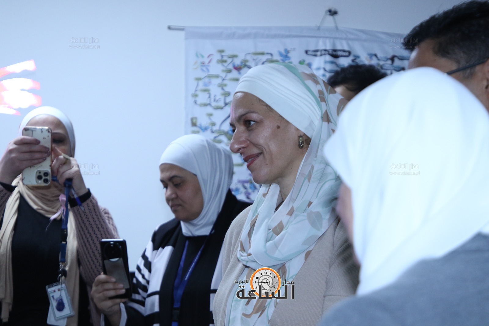 Madar Al-Saa Images 0.7805924182971293