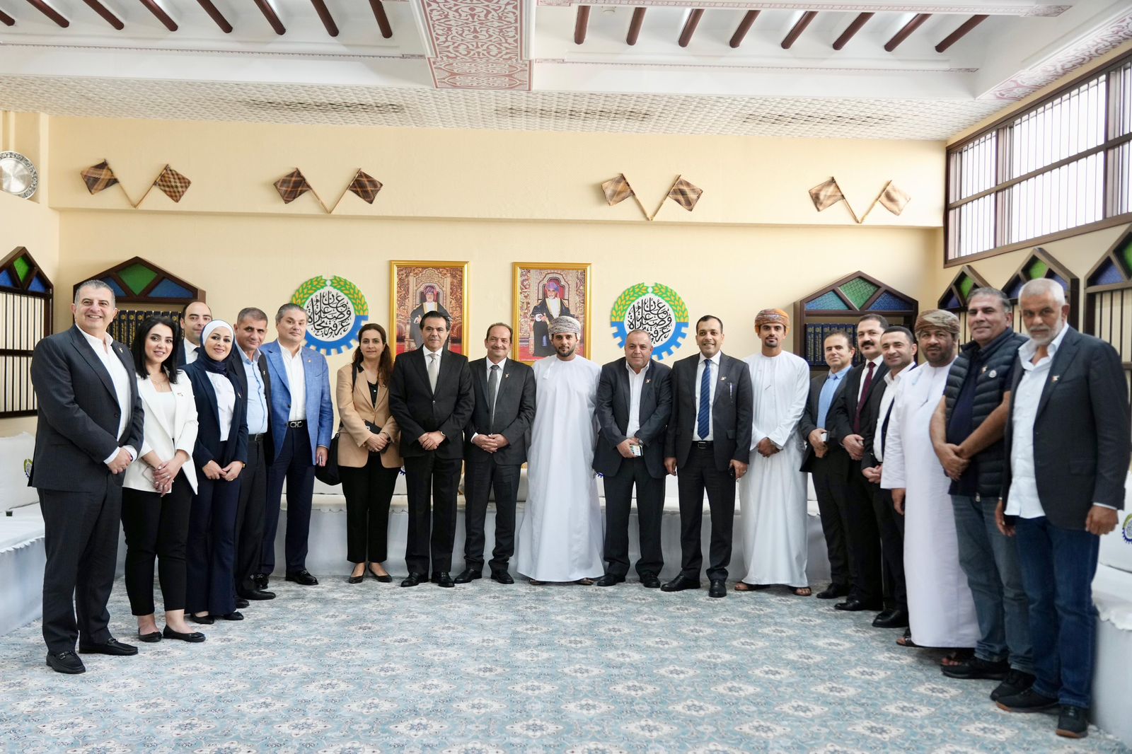 Madar Al-Saa Images 0.4884292370283527